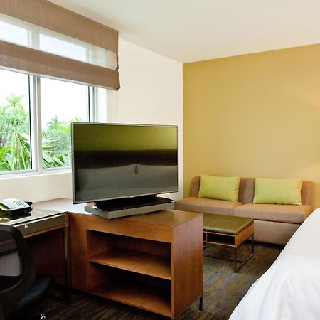 Element Miami Doral Hotel Sweetwater Екстериор снимка