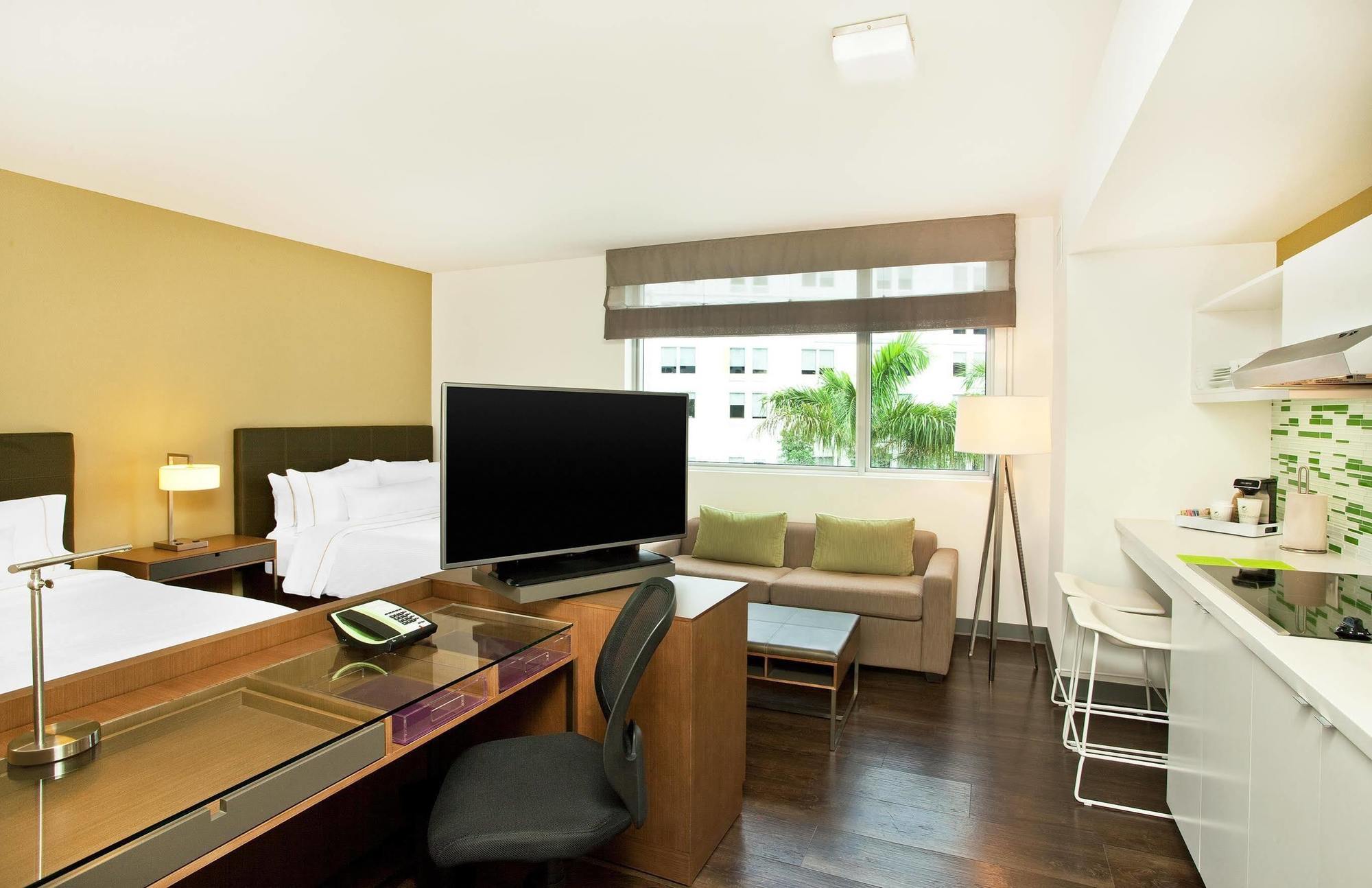 Element Miami Doral Hotel Sweetwater Екстериор снимка